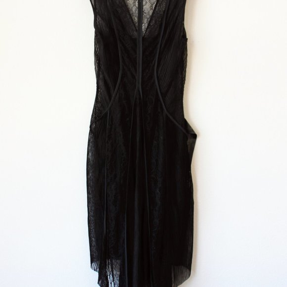 BCBGMaxAzria Asymmetrical Lace Dress - Picture 7 of 7